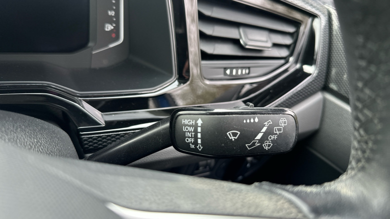 Volkswagen Polo 1.0 TSI Life 5dr Petrol Hatchback